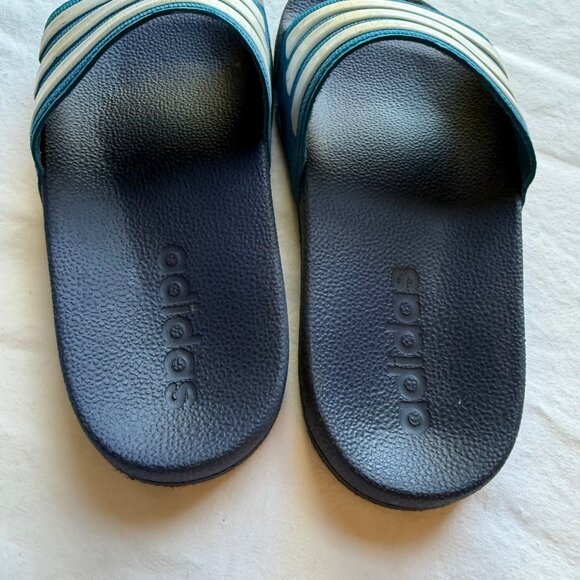 Adidas Kids Blue & White Slide Sandals With Red Logo 11K - Picture 8 of 9